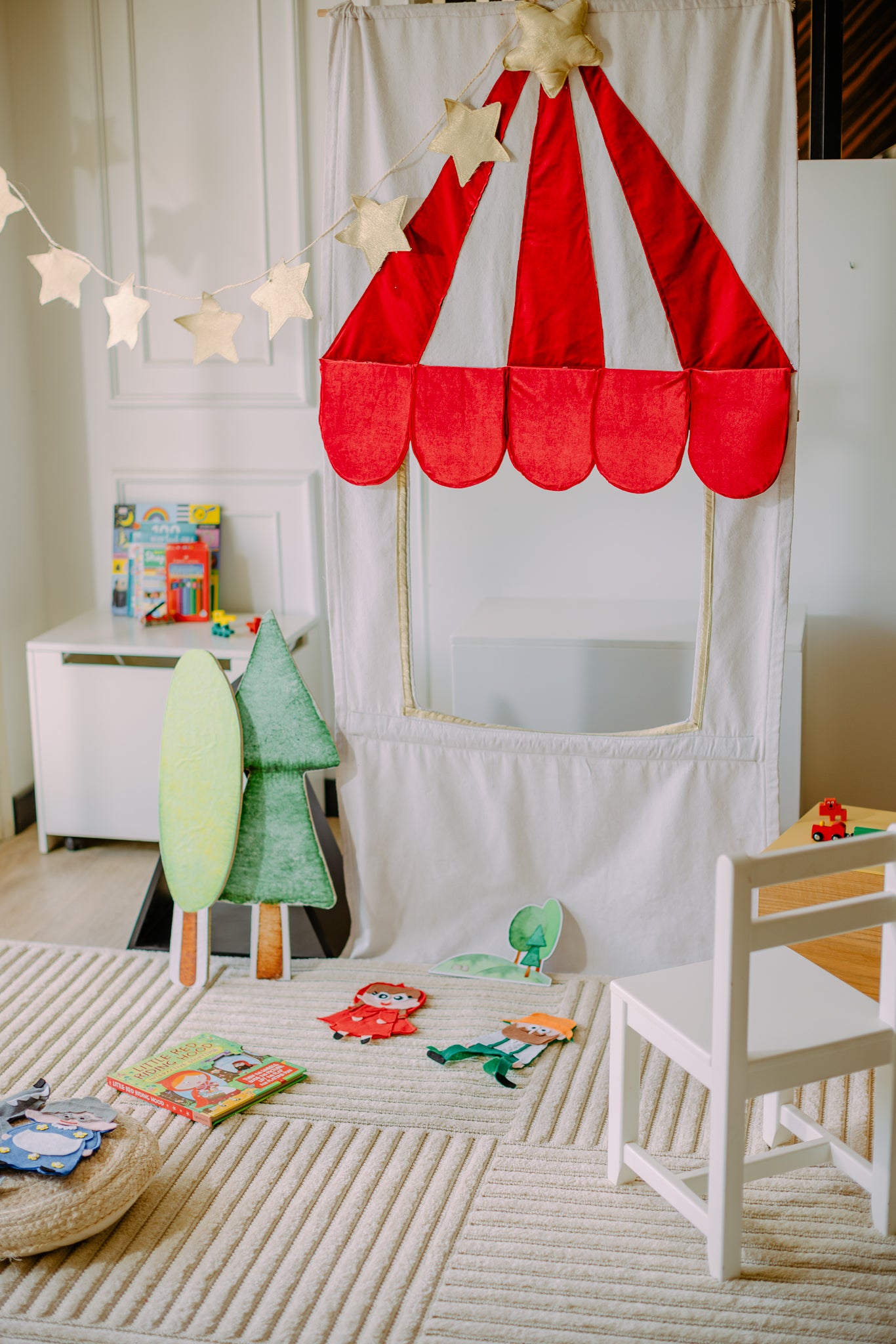 Hanging Puppet Theatre